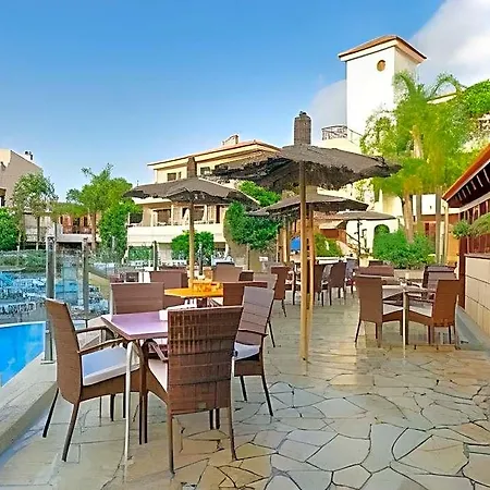 Muthu Royal Park Albatros Aparthotel 3*